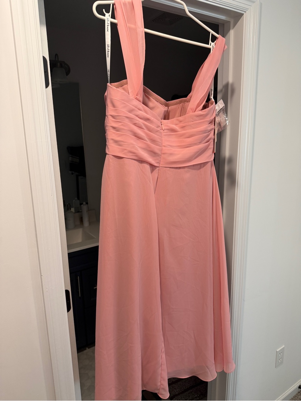 JJs House Soft Pink Sleeveless Chiffon Midi Dress